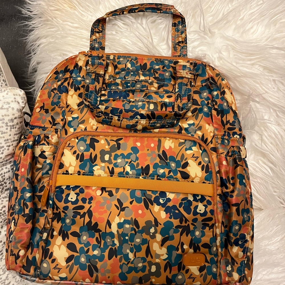 Lug Canter convertible, tote/backpack/Crossbody bag in wildflower Amber